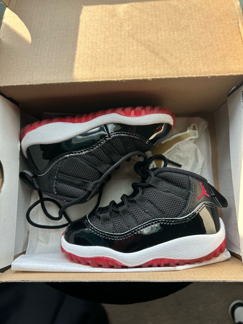 Toddler 6C Jordan 11 Bred